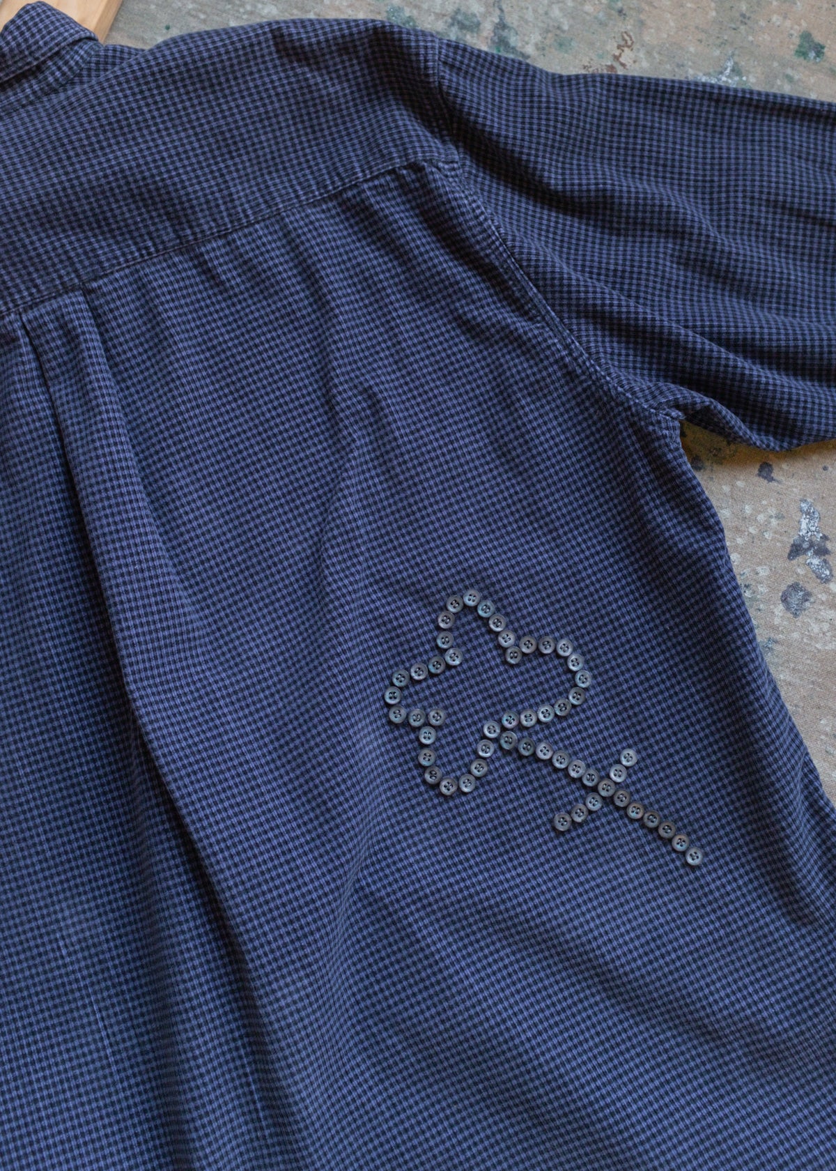 Blue/Black LS BU Cord w Button Flower