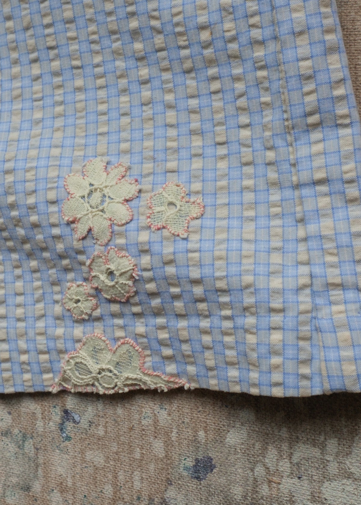 Seersucker Shorts w front tie/ floral patch