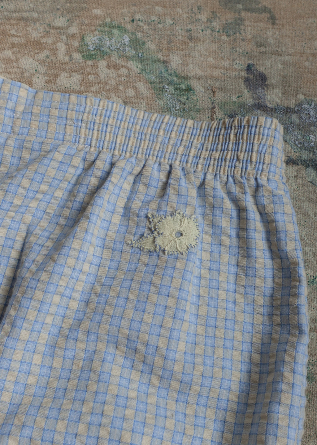 Seersucker Shorts w front tie/ floral patch