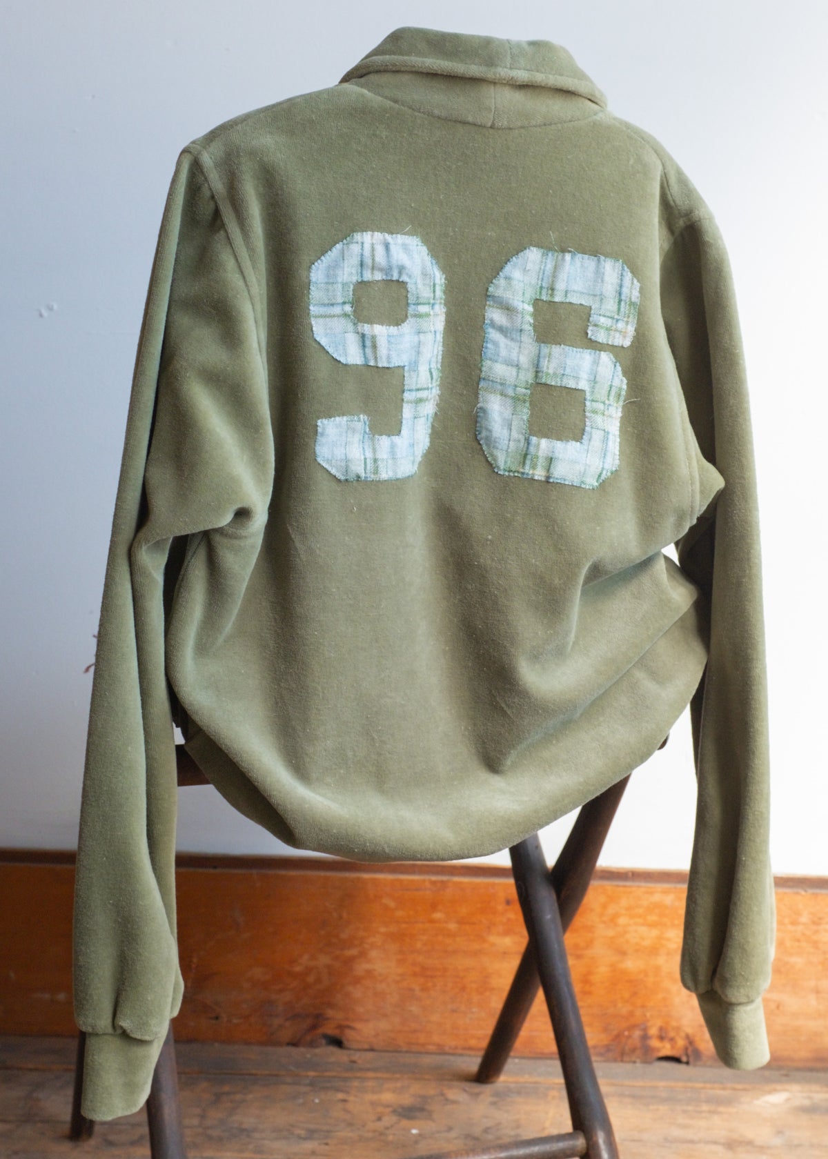 Green Overdye Pullover w back Patch
