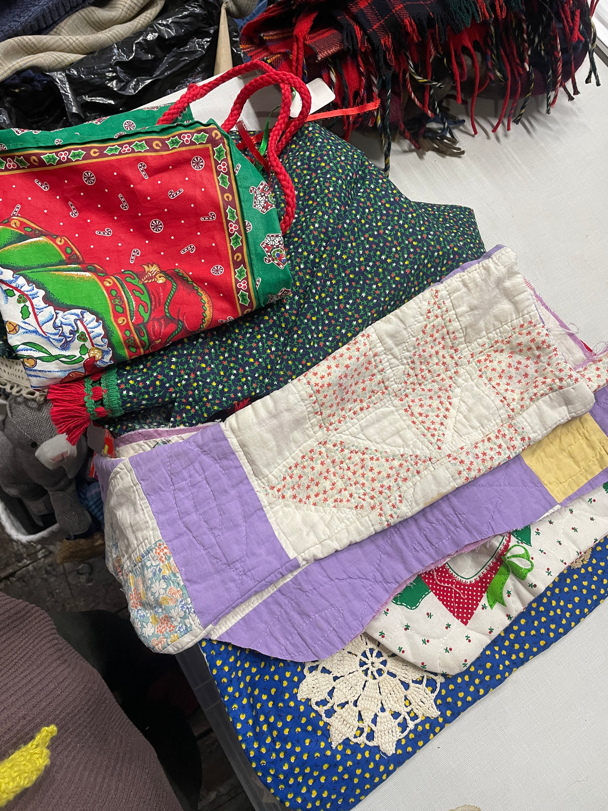HOLIDAY SMALLS - STORAGE